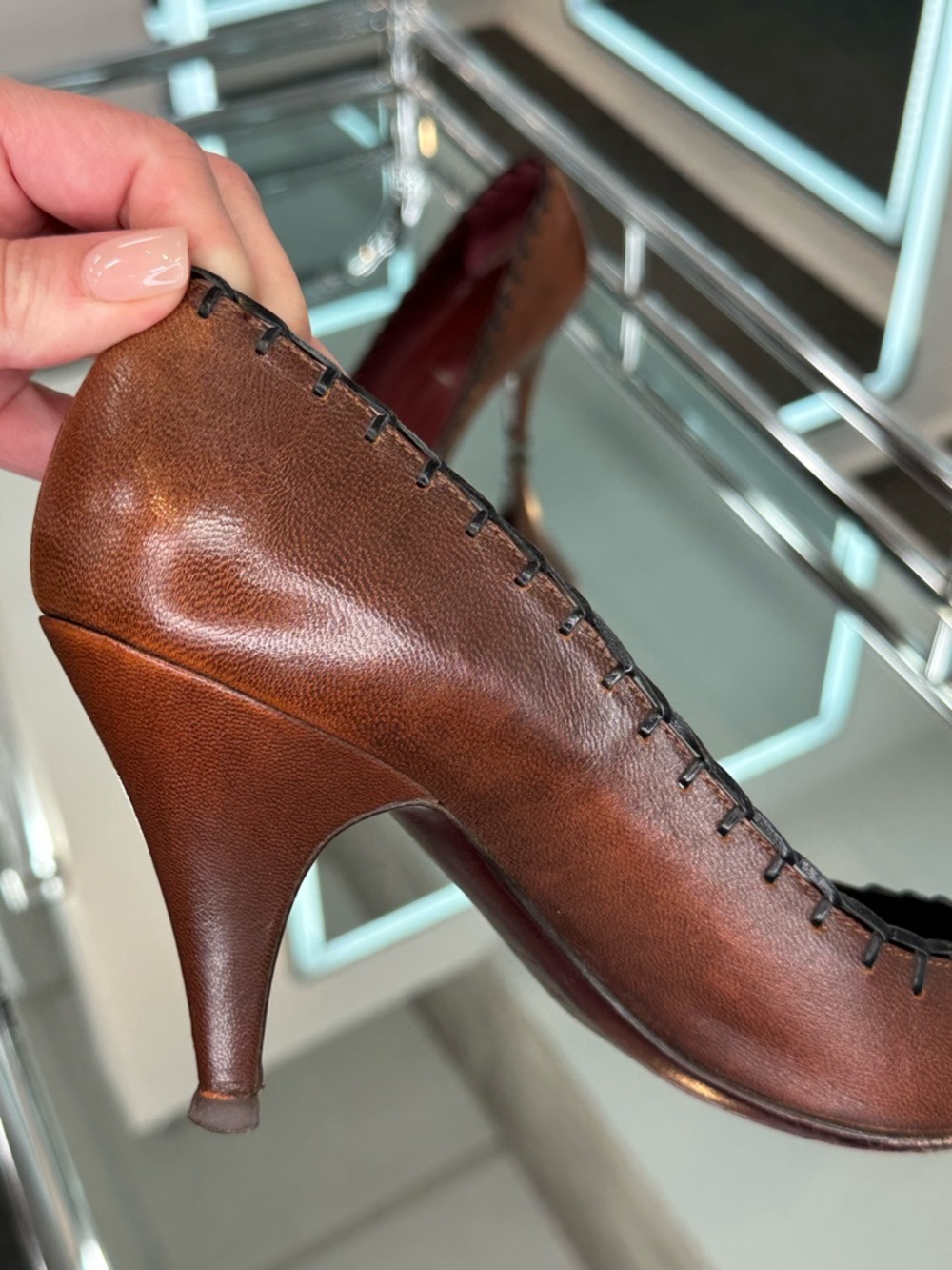 Prada pumps - Picture 17 of 17